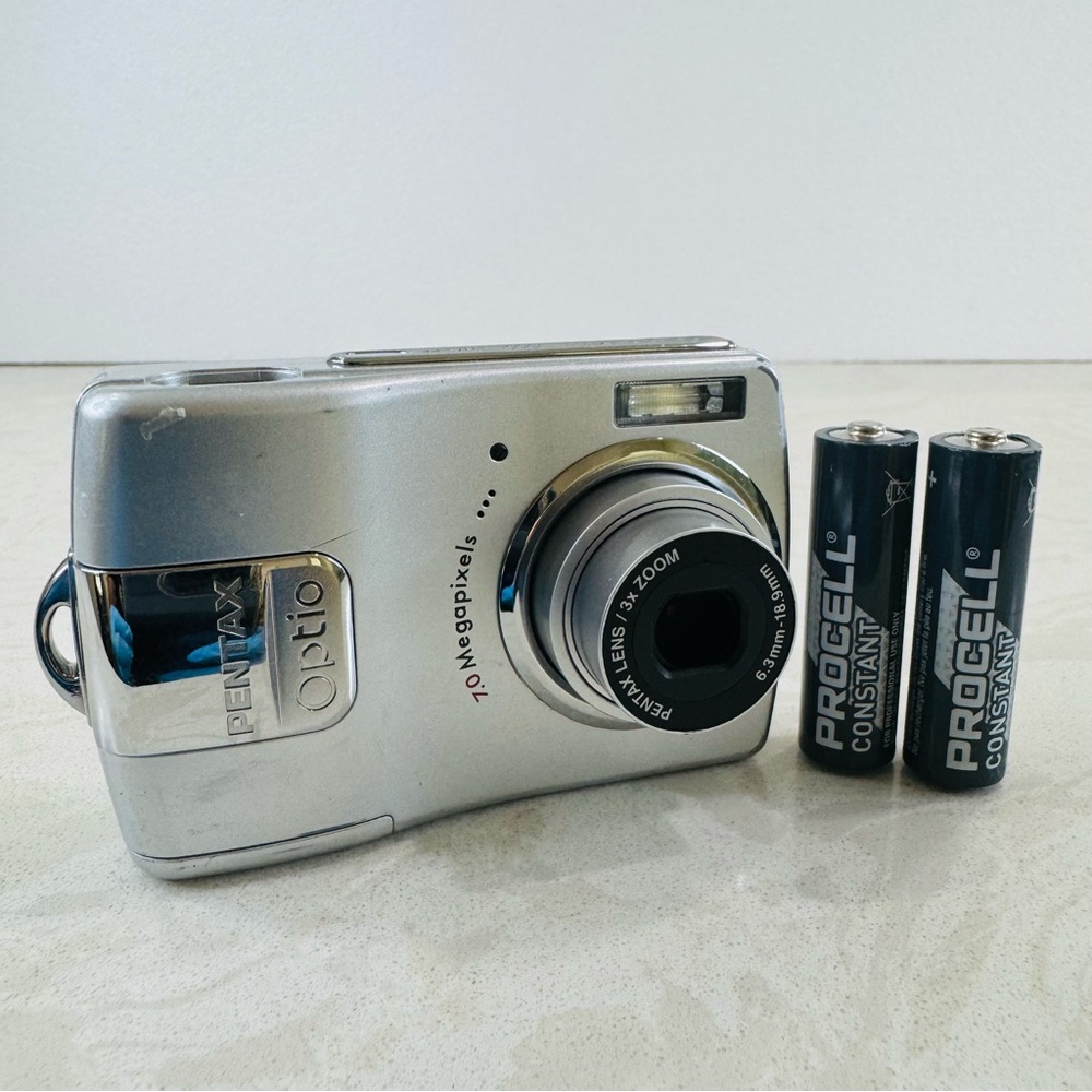 Pentax Optio M20 Digital Camera 7MP 3x Zoom, Missing Shutter Button Tested Works